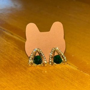 Faux green emerald blinged woman’s fashion jewelry earrings -Brand new!